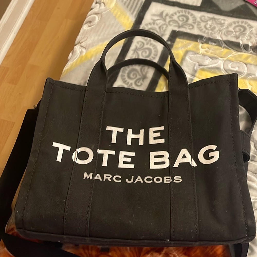 Marc Jacobs Medium Tote Bag